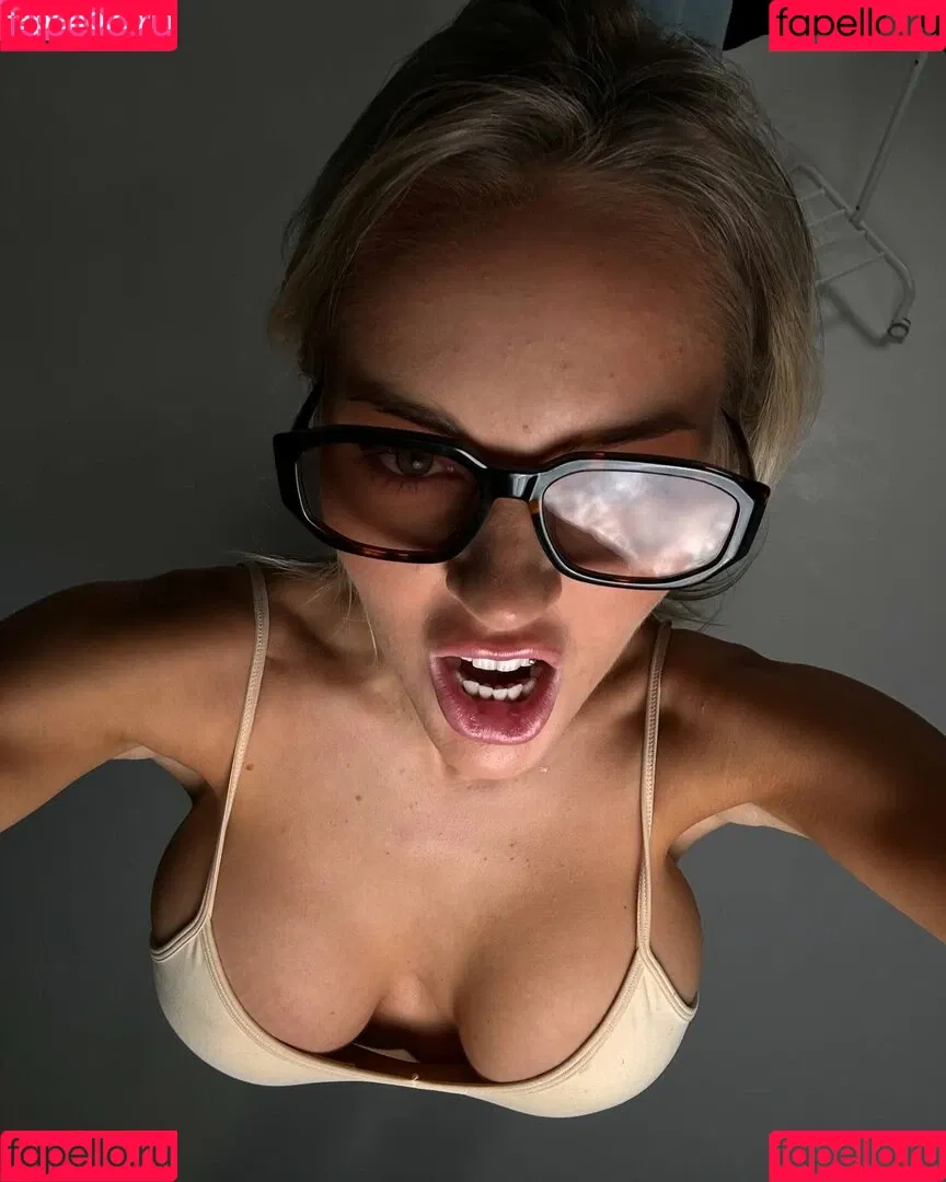 Erna Husko / ernahusko / ernahuskoo Onlyfans Photo Gallery 