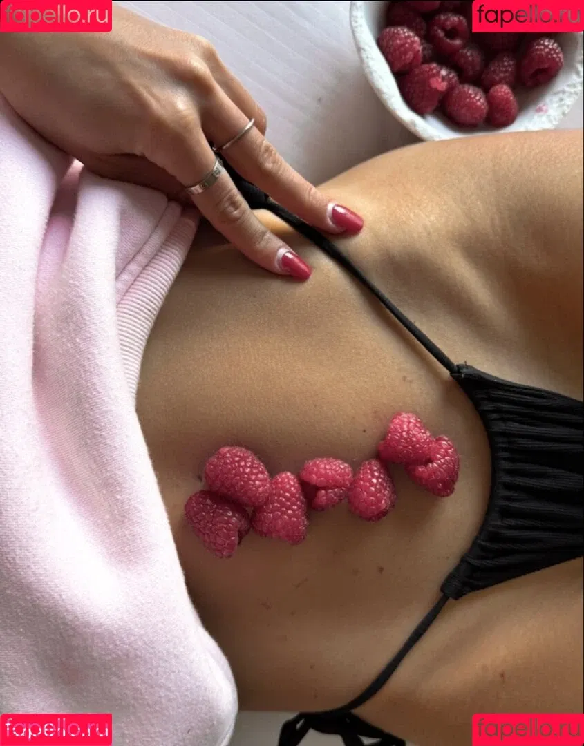 Erna Husko / ernahusko / ernahuskoo Onlyfans Photo Gallery 
