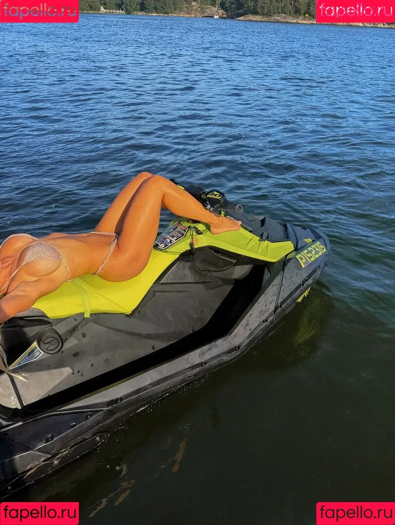 Erna Husko / ernahusko / ernahuskoo Onlyfans Photo Gallery 