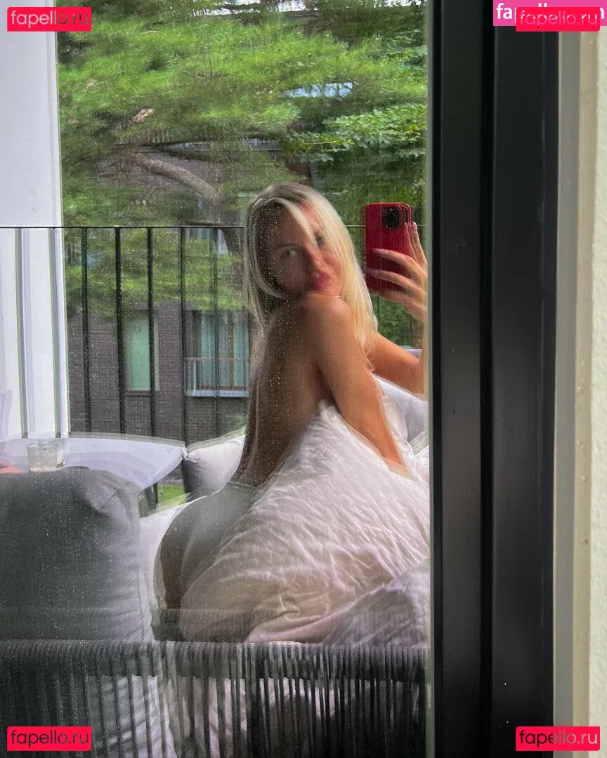 Erna Husko / ernahusko / ernahuskoo Onlyfans Photo Gallery 