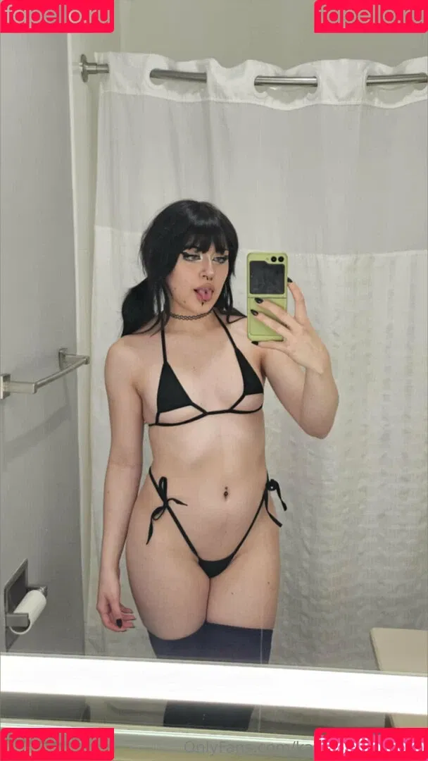 Neko Neko / Rue Hernandez / kawaiiineko / kiyomiii0 / kiyomiii_0 Onlyfans Photo Gallery 