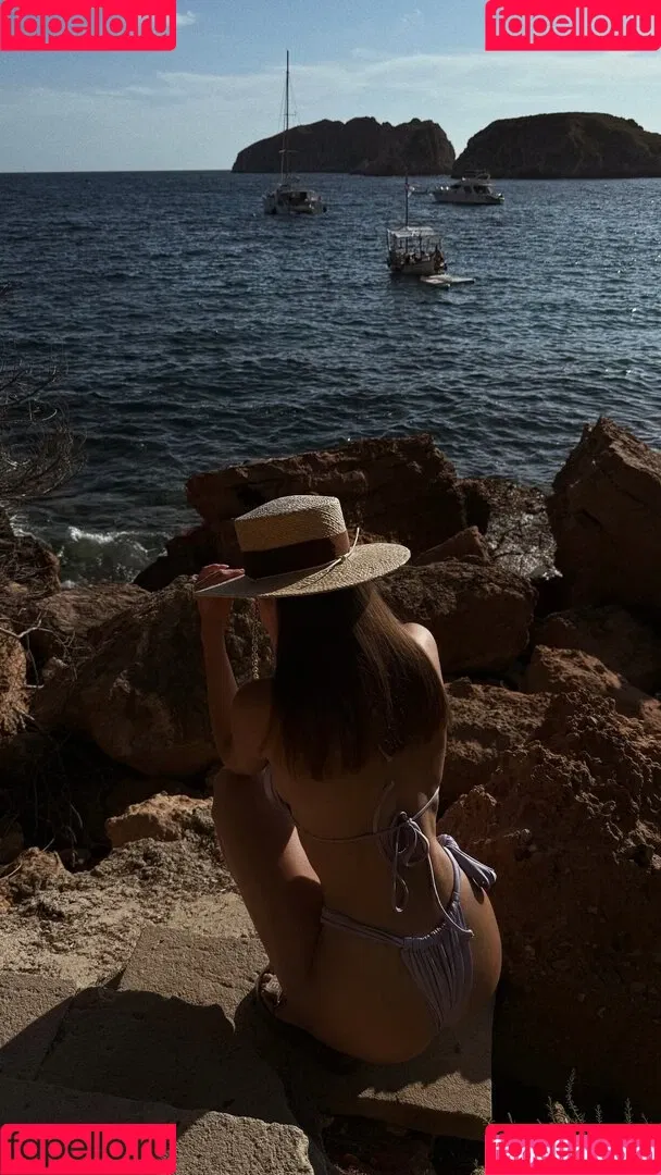 voronina_model Onlyfans Photo Gallery 
