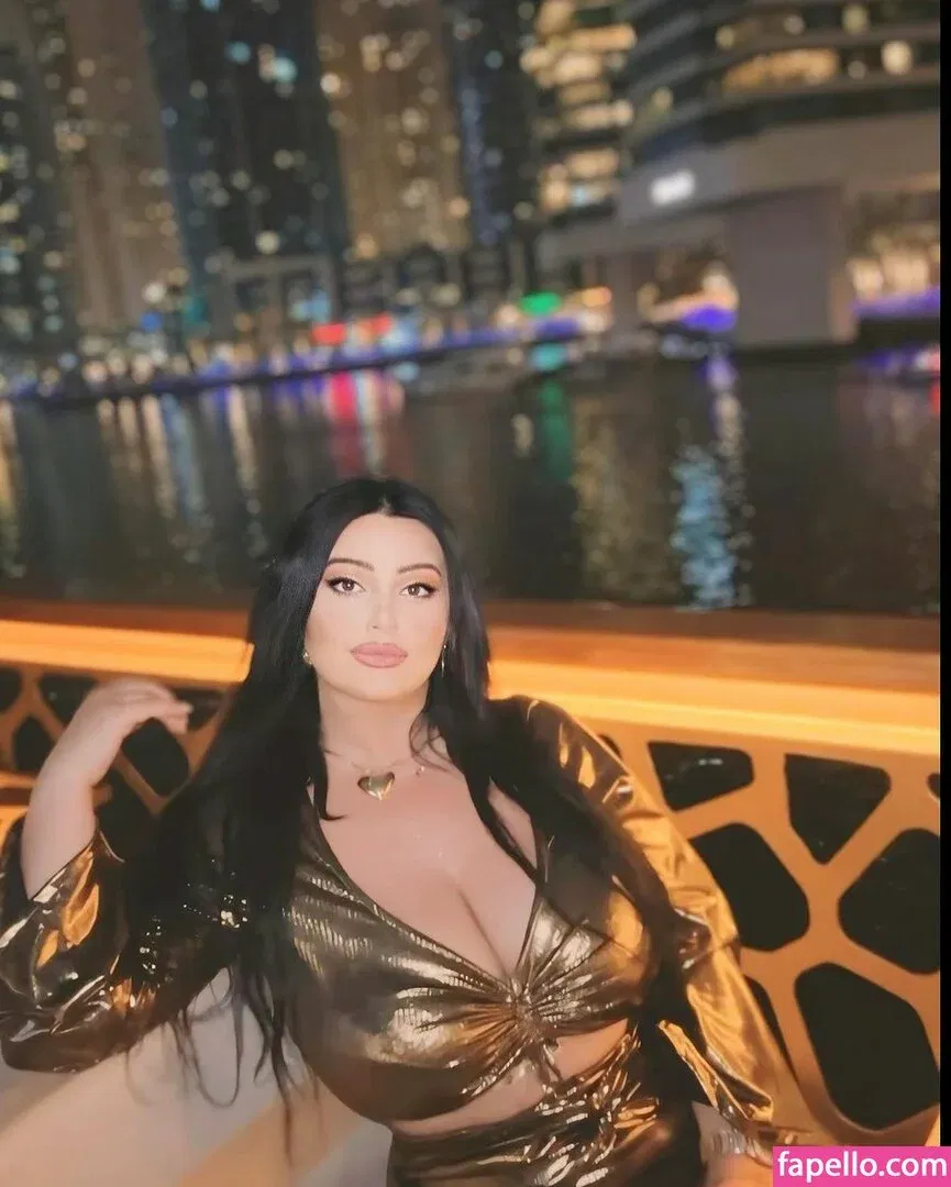 Shofi / sofi_sofa Onlyfans Photo Gallery 