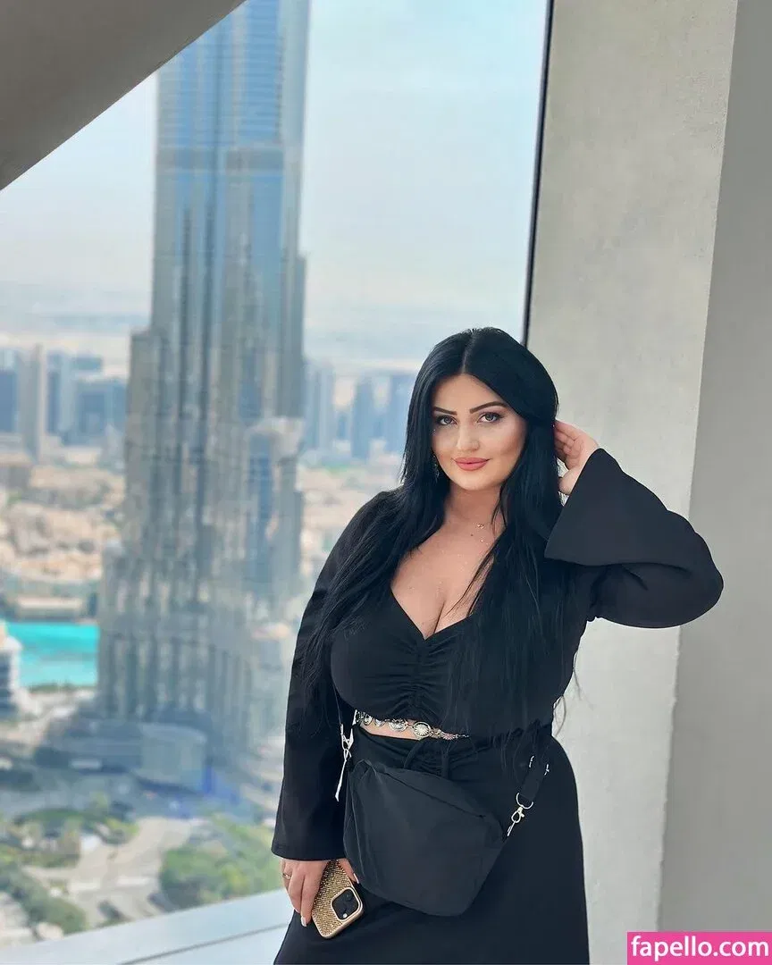 Shofi / sofi_sofa Onlyfans Photo Gallery 