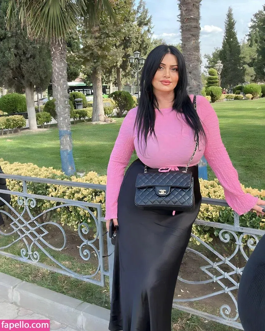 Shofi / sofi_sofa Onlyfans Photo Gallery 