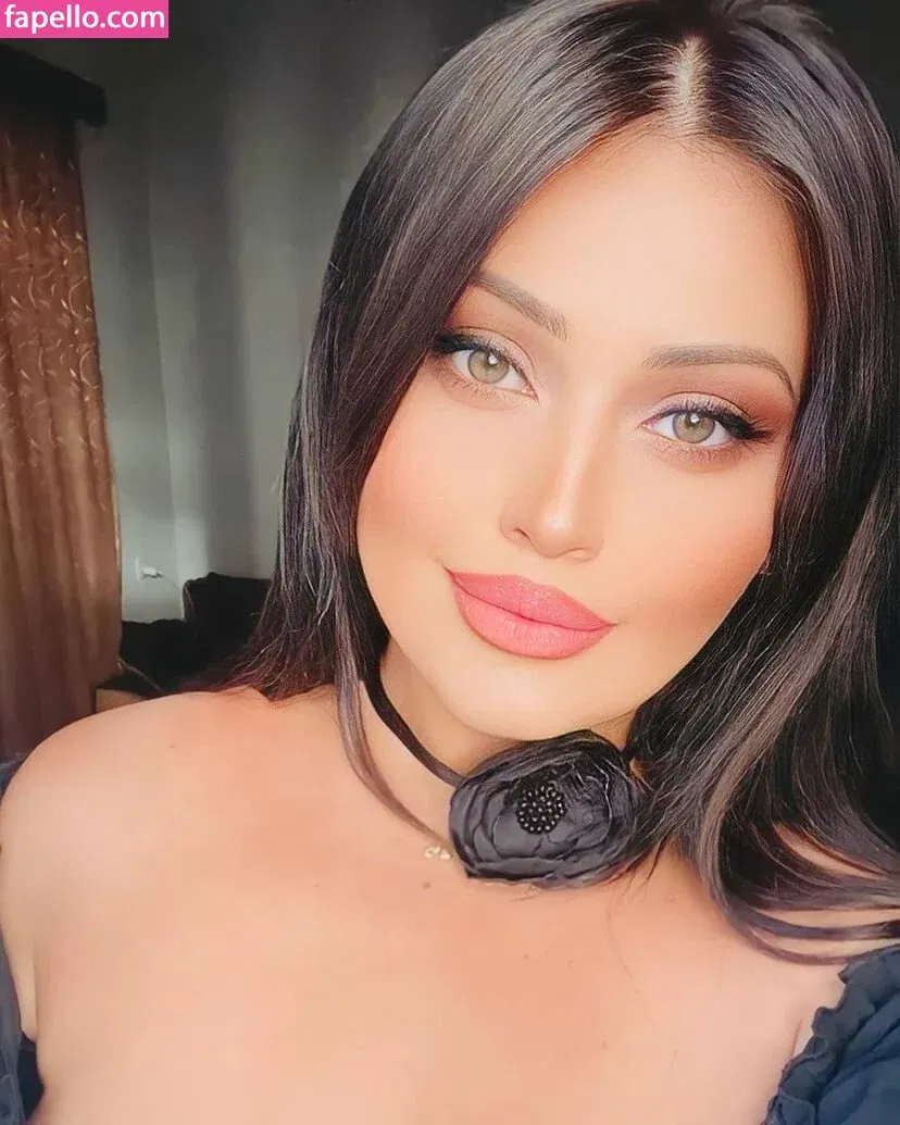 Shofi / sofi_sofa Onlyfans Photo Gallery 