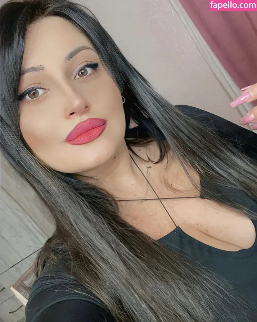 Shofi / sofi_sofa Onlyfans Photo Gallery 