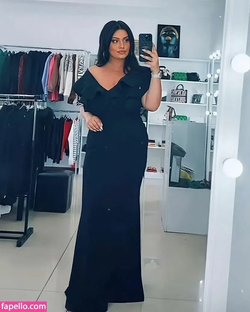 Shofi / sofi_sofa Onlyfans Photo Gallery 