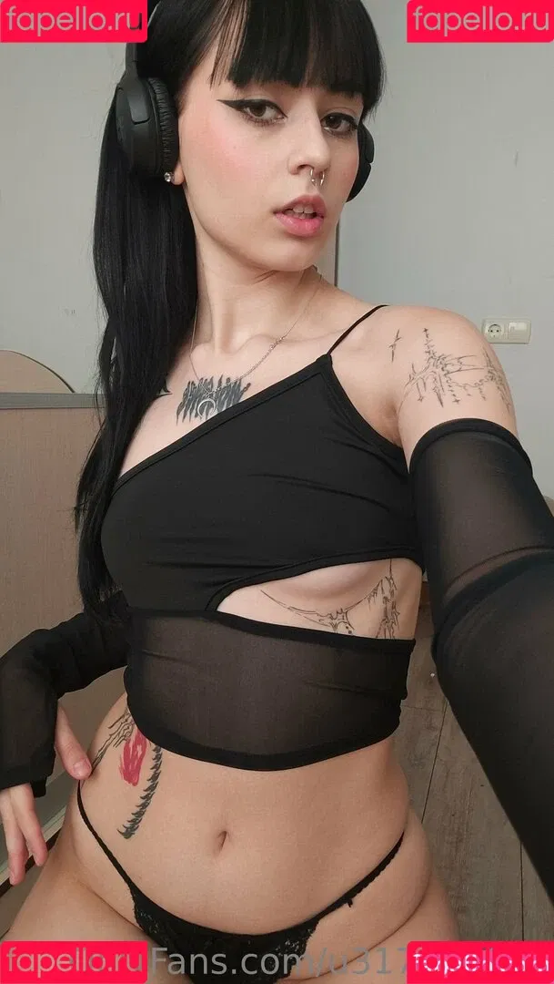 nefer_titi_xxx / nefertiti_2u Onlyfans Photo Gallery 