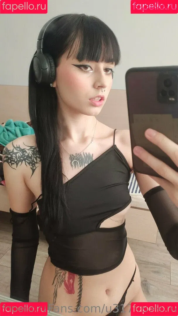 nefer_titi_xxx / nefertiti_2u Onlyfans Photo Gallery 