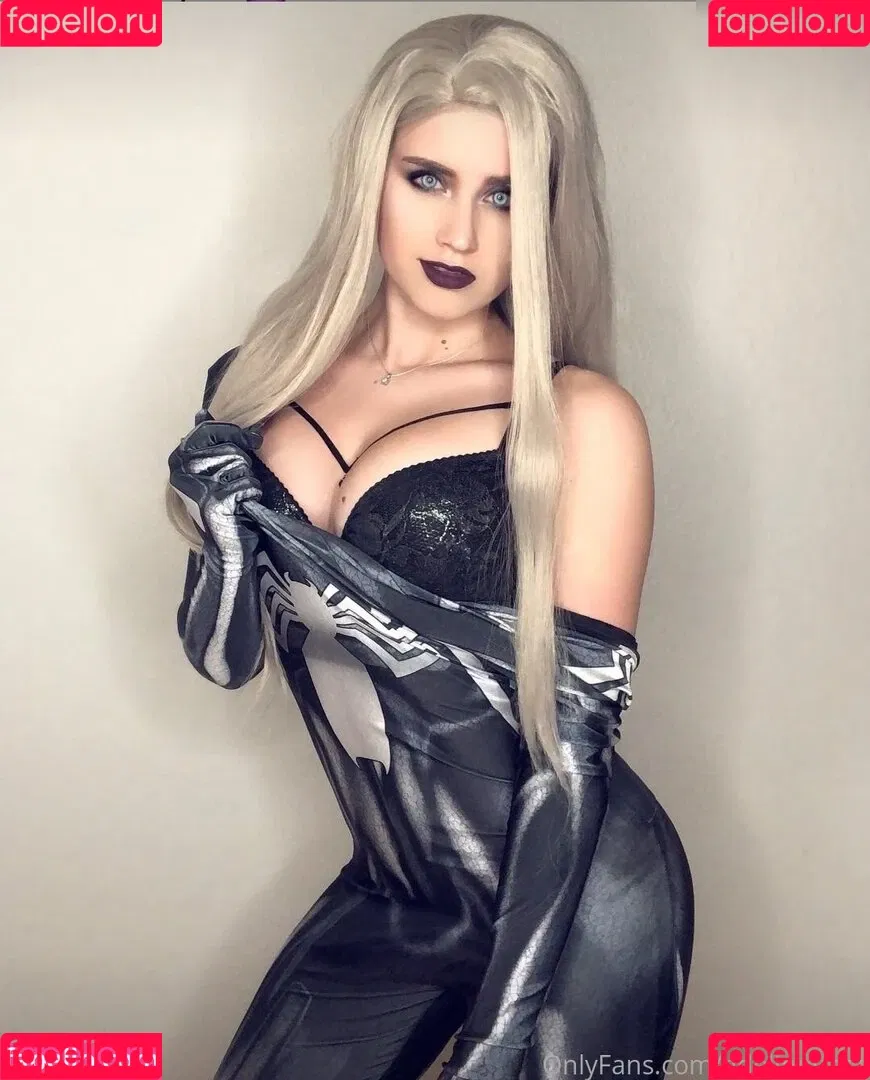 Adeline Frost / adelinefrost / frostadeline Onlyfans Photo Gallery 