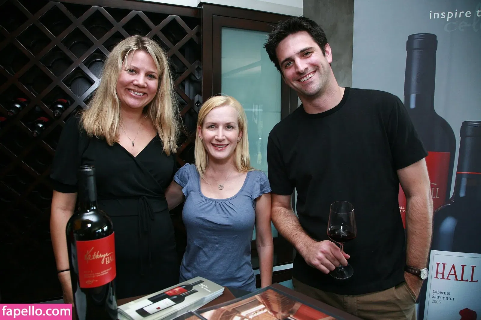 Angela Kinsey / angelakinsey Onlyfans Photo Gallery 