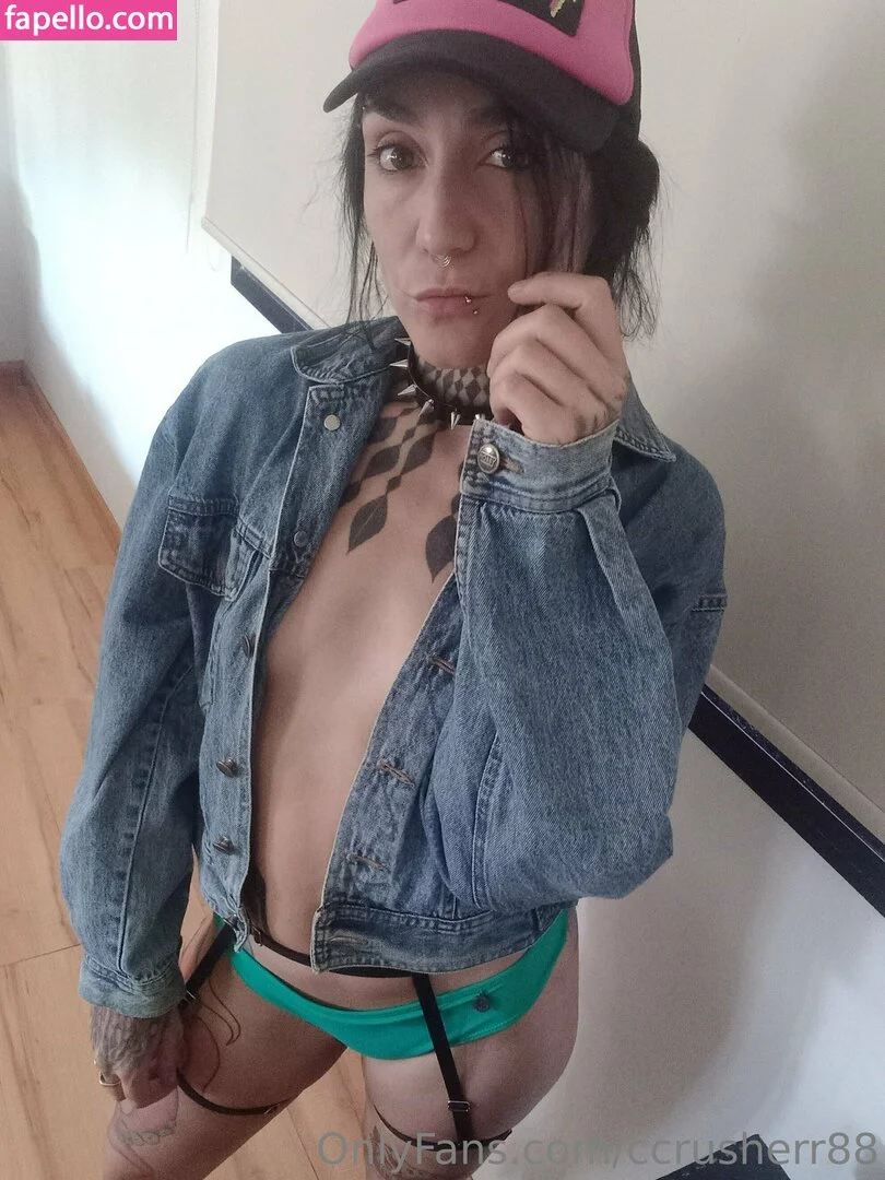 __kiaskeeper_ / ccrusherr88 Onlyfans Photo Gallery 