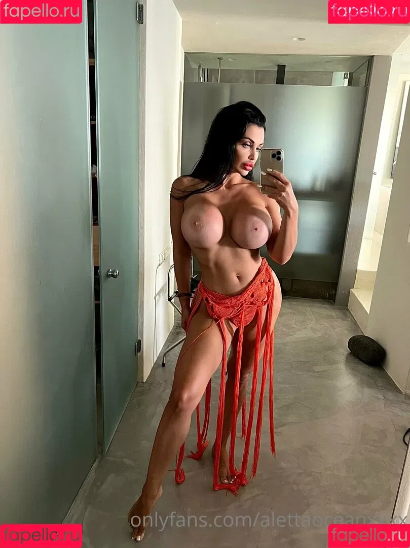 alettaoceanofficial1 / alettaoceanxxxx Onlyfans Photo Gallery 