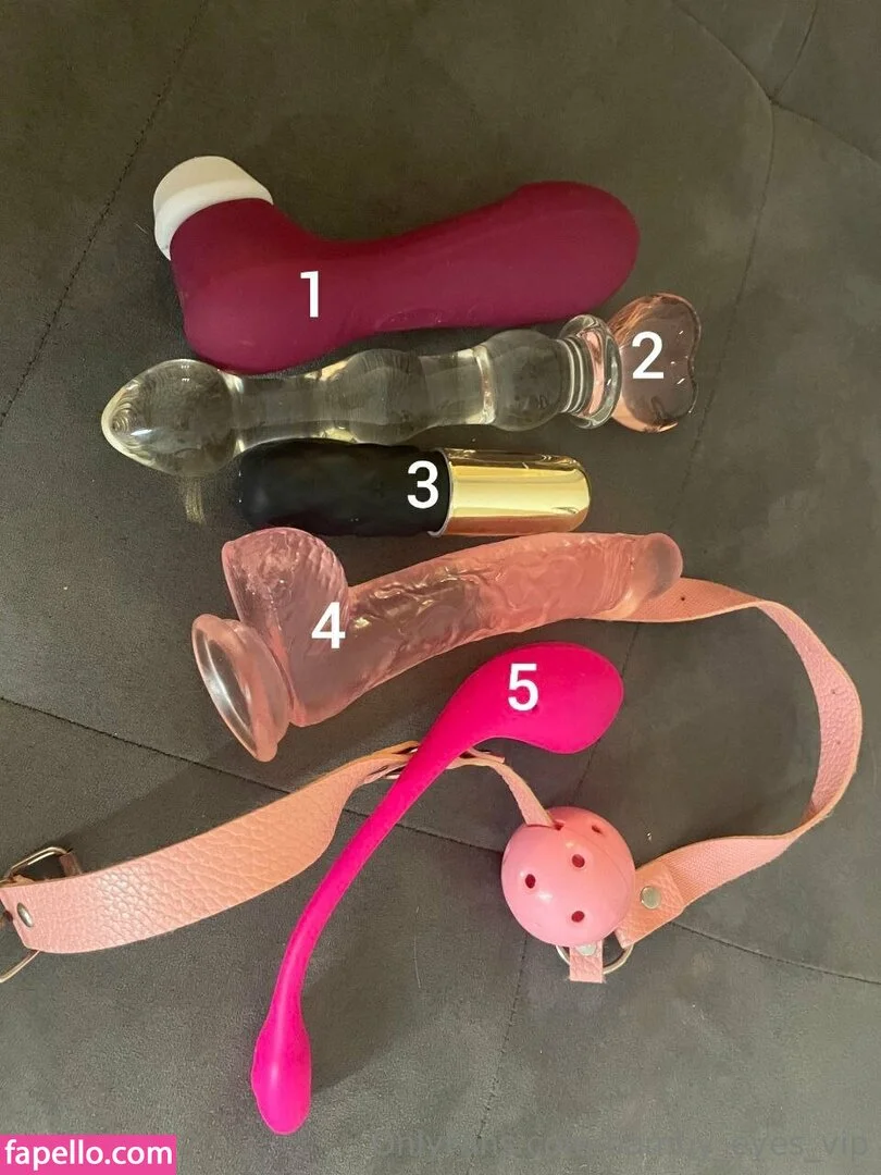 Bamby_Eyes_Vip / bamby_eyessss Onlyfans Photo Gallery 