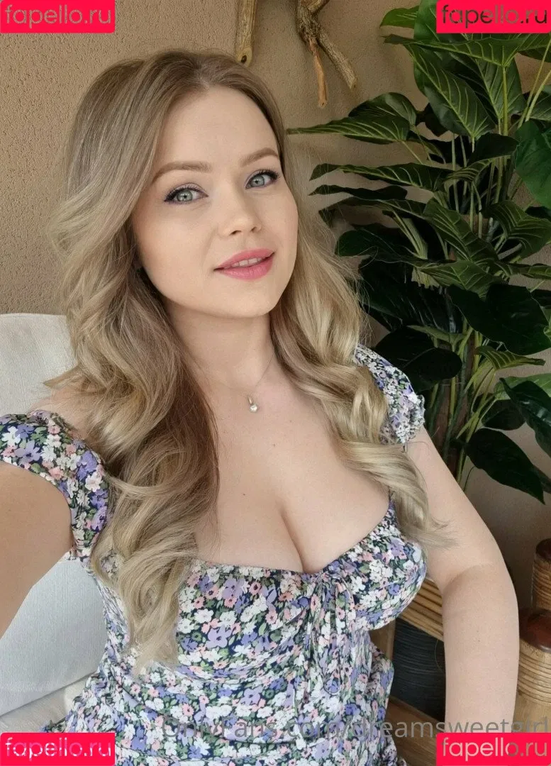 celine / dreamsweetgirl / dreamsweetgirlprivate / xxCelinexxx Onlyfans Photo Gallery 