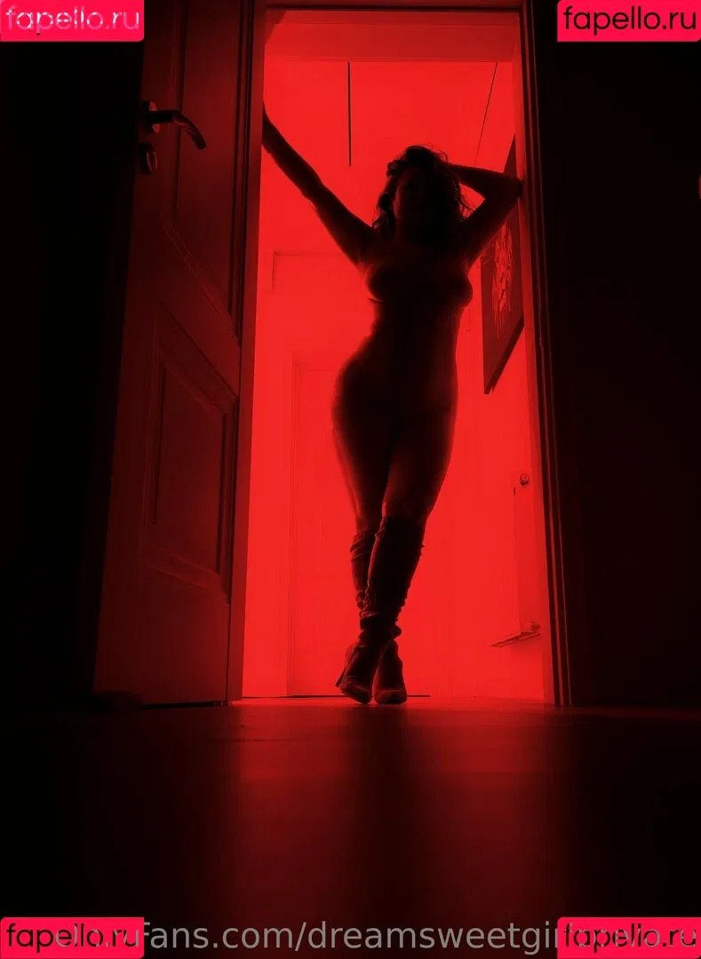 celine / dreamsweetgirl / dreamsweetgirlprivate / xxCelinexxx Onlyfans Photo Gallery 
