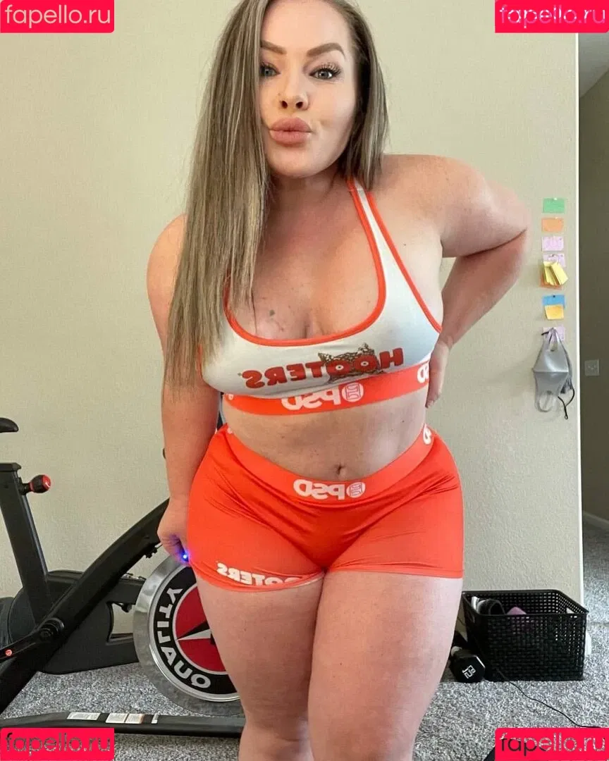 ndesmond143_2 / notyouraverage Onlyfans Photo Gallery 