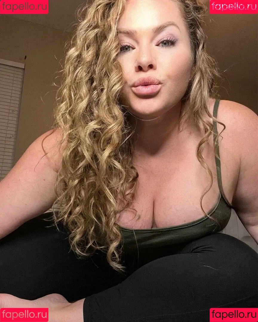 ndesmond143_2 / notyouraverage Onlyfans Photo Gallery 