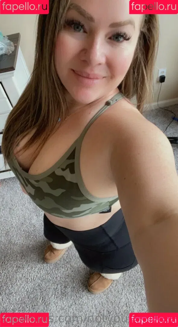 ndesmond143_2 / notyouraverage Onlyfans Photo Gallery 