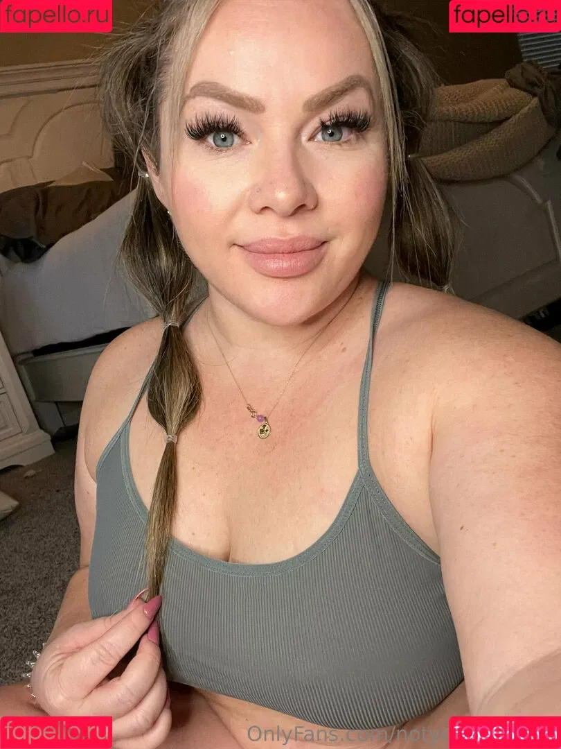 ndesmond143_2 / notyouraverage Onlyfans Photo Gallery 