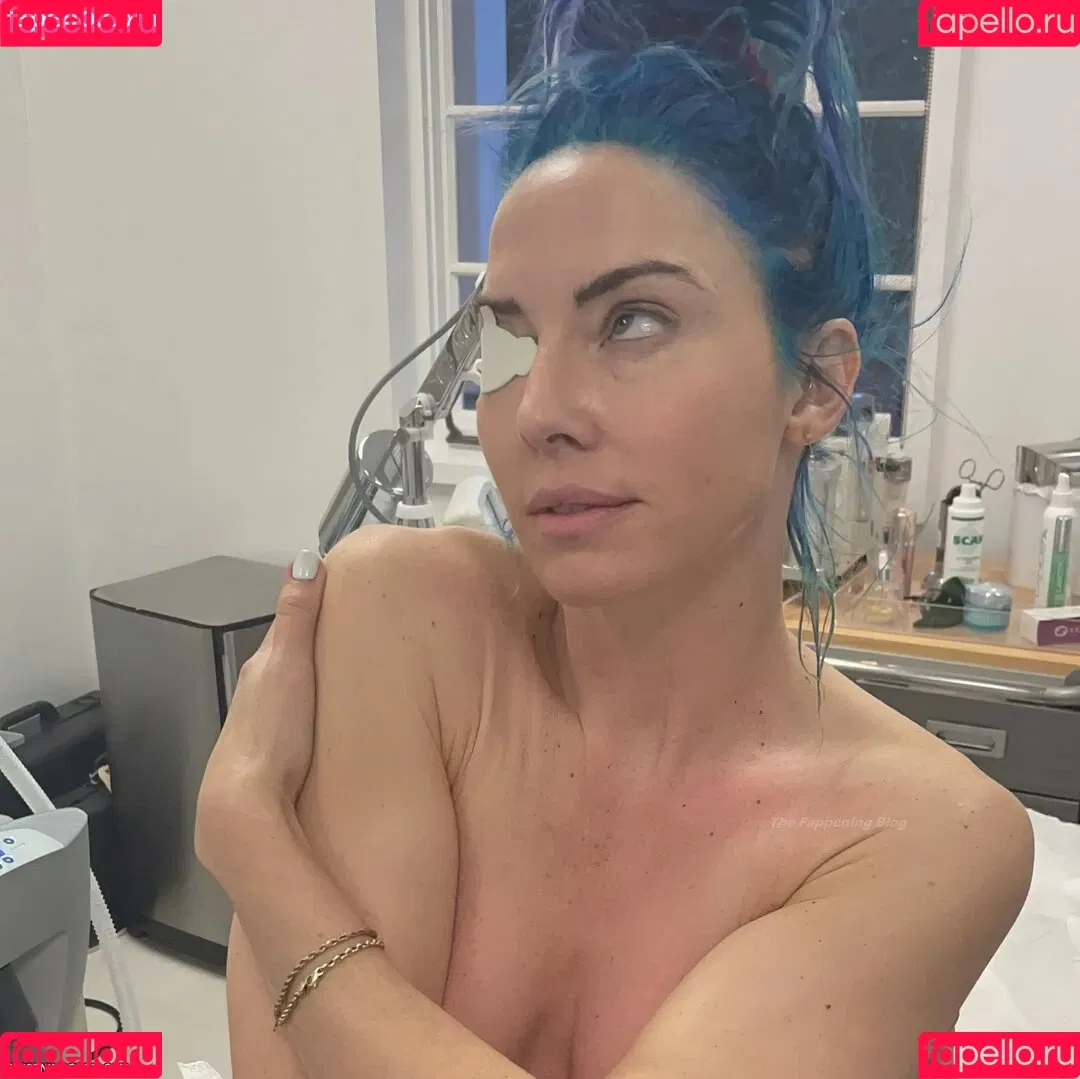 Whitney Cummings / whitneycummings Onlyfans Photo Gallery 