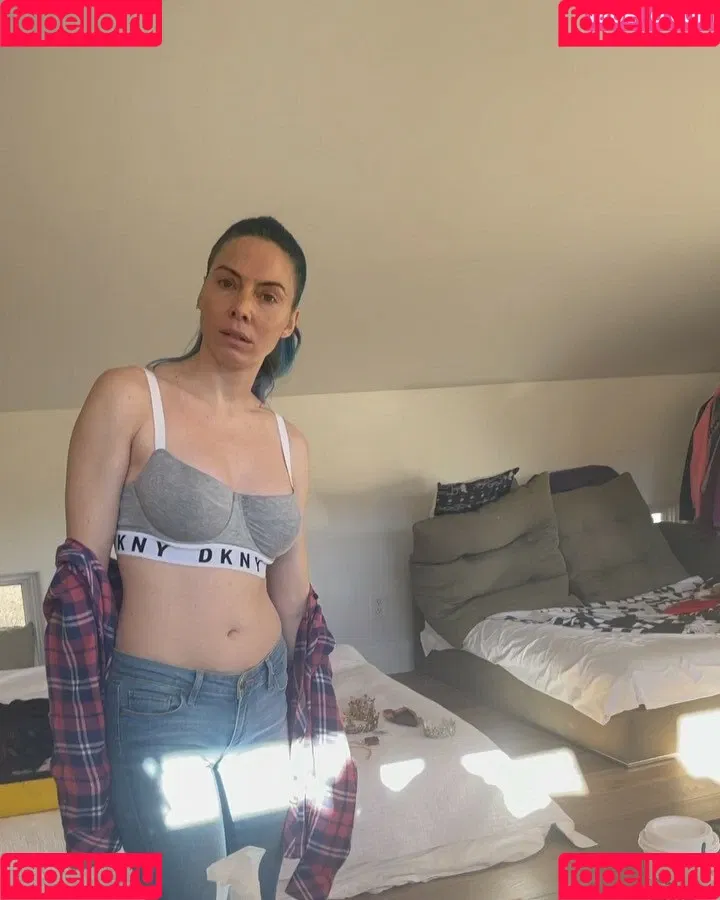 Whitney Cummings / whitneycummings Onlyfans Photo Gallery 
