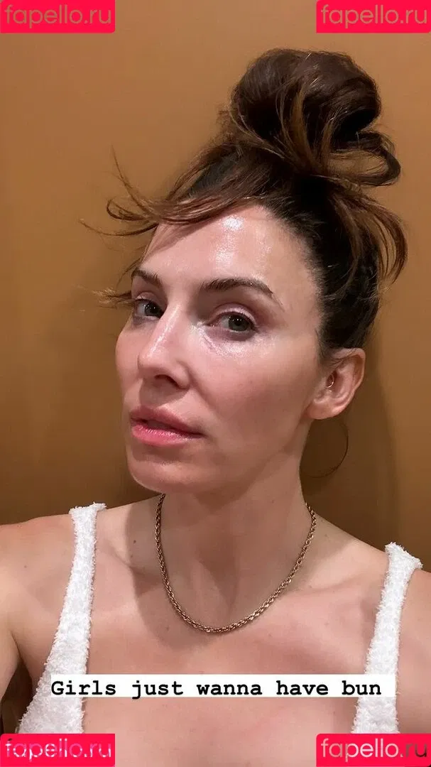 Whitney Cummings / whitneycummings Onlyfans Photo Gallery 