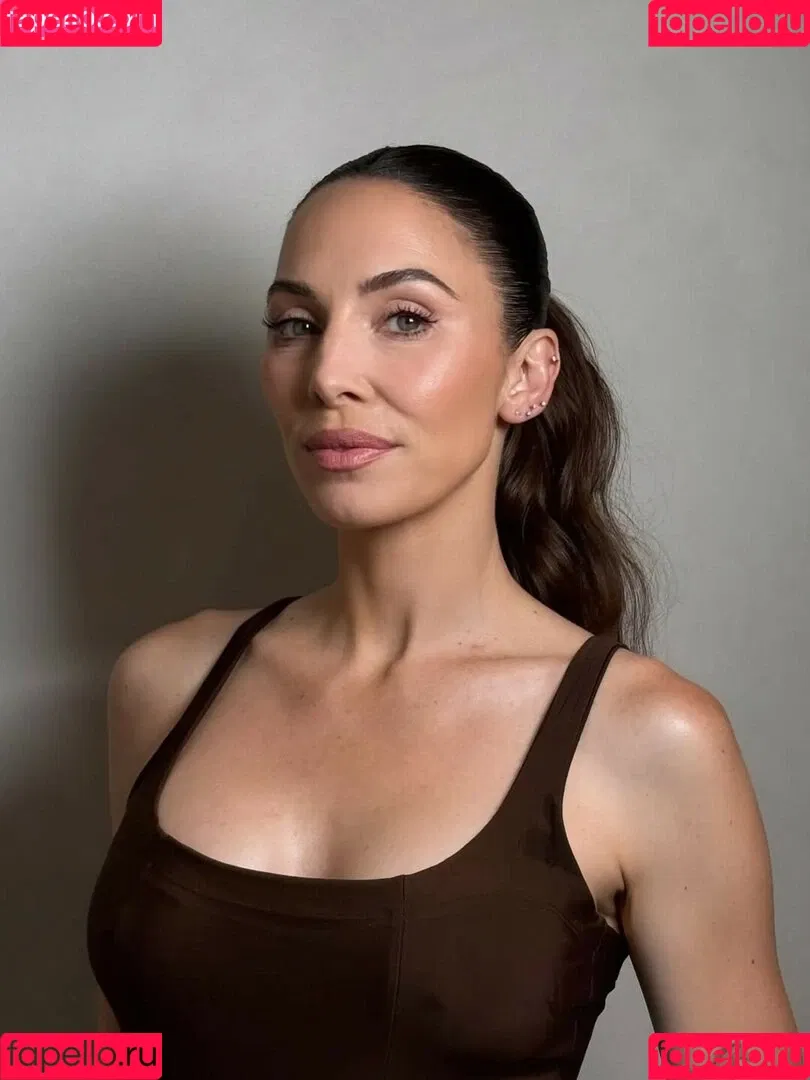 Whitney Cummings / whitneycummings Onlyfans Photo Gallery 