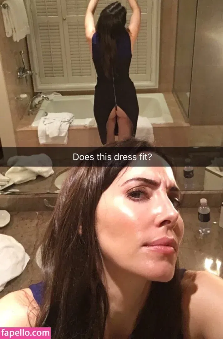 Whitney Cummings / whitneycummings Onlyfans Photo Gallery 