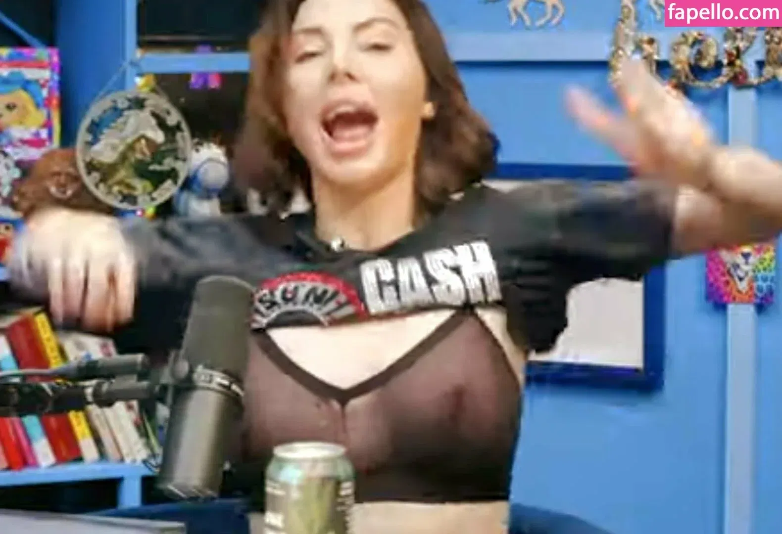 Whitney Cummings / whitneycummings Onlyfans Photo Gallery 