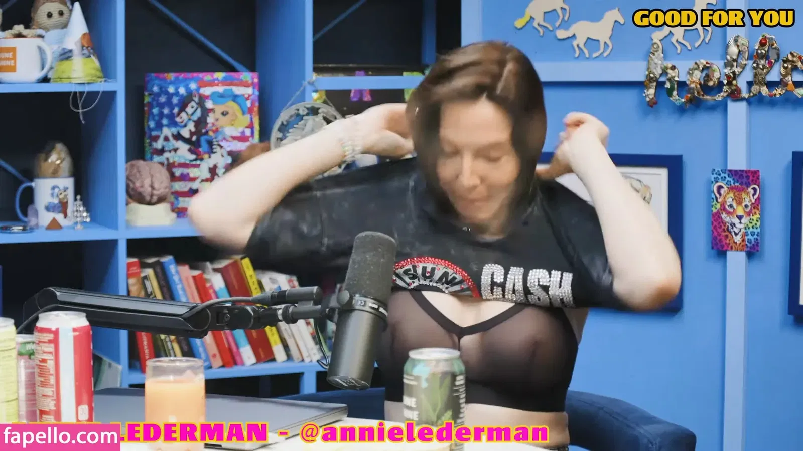 Whitney Cummings / whitneycummings Onlyfans Photo Gallery 