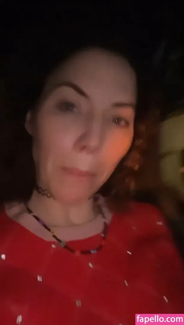 Whitney Cummings / whitneycummings Onlyfans Photo Gallery 