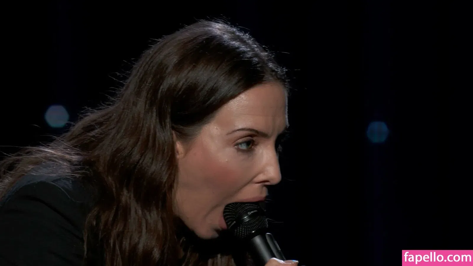 Whitney Cummings / whitneycummings Onlyfans Photo Gallery 