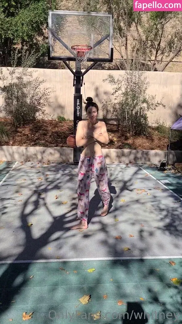 Whitney Cummings / whitneycummings Onlyfans Photo Gallery 