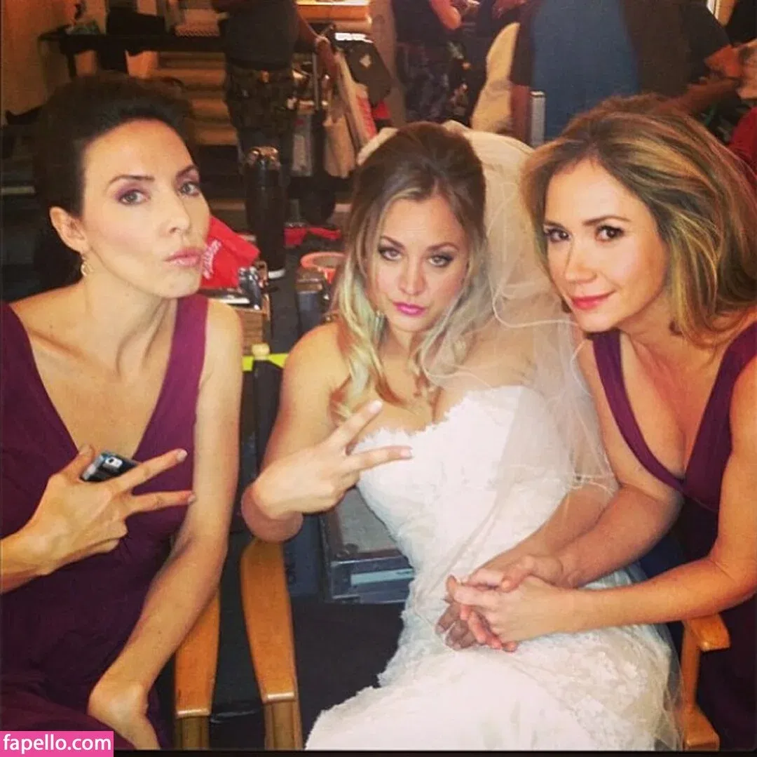 Whitney Cummings / whitneycummings Onlyfans Photo Gallery 