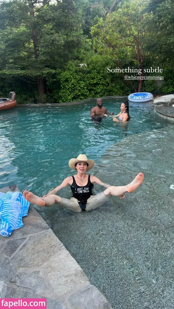 Whitney Cummings / whitneycummings Onlyfans Photo Gallery 