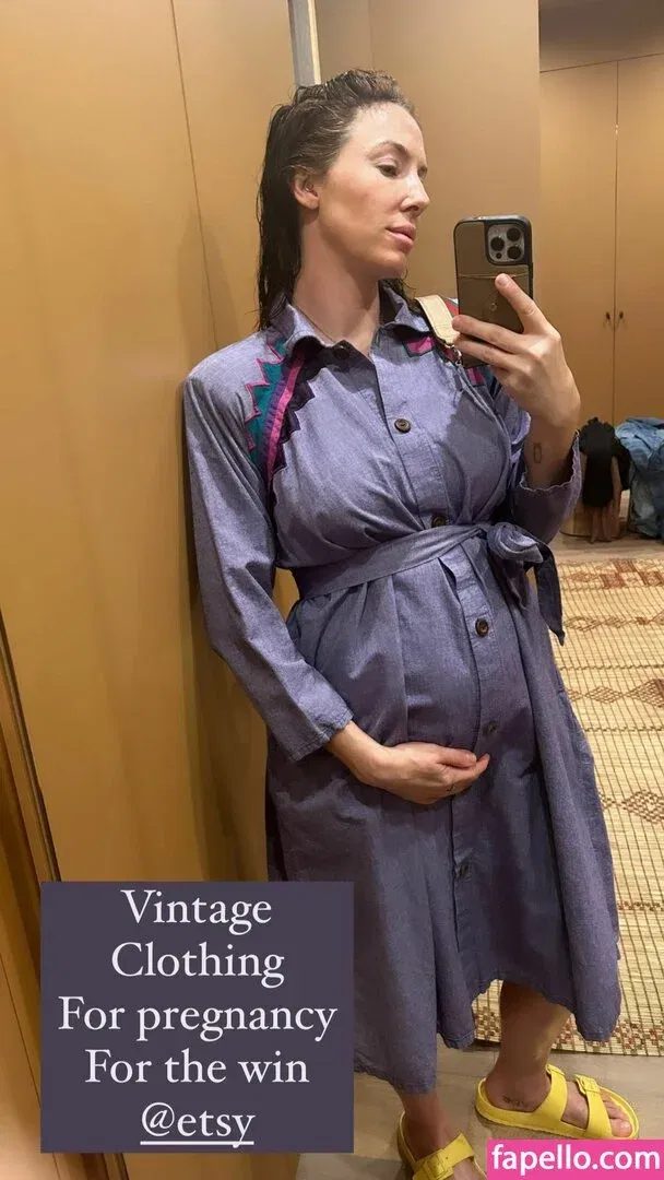 Whitney Cummings / whitneycummings Onlyfans Photo Gallery 