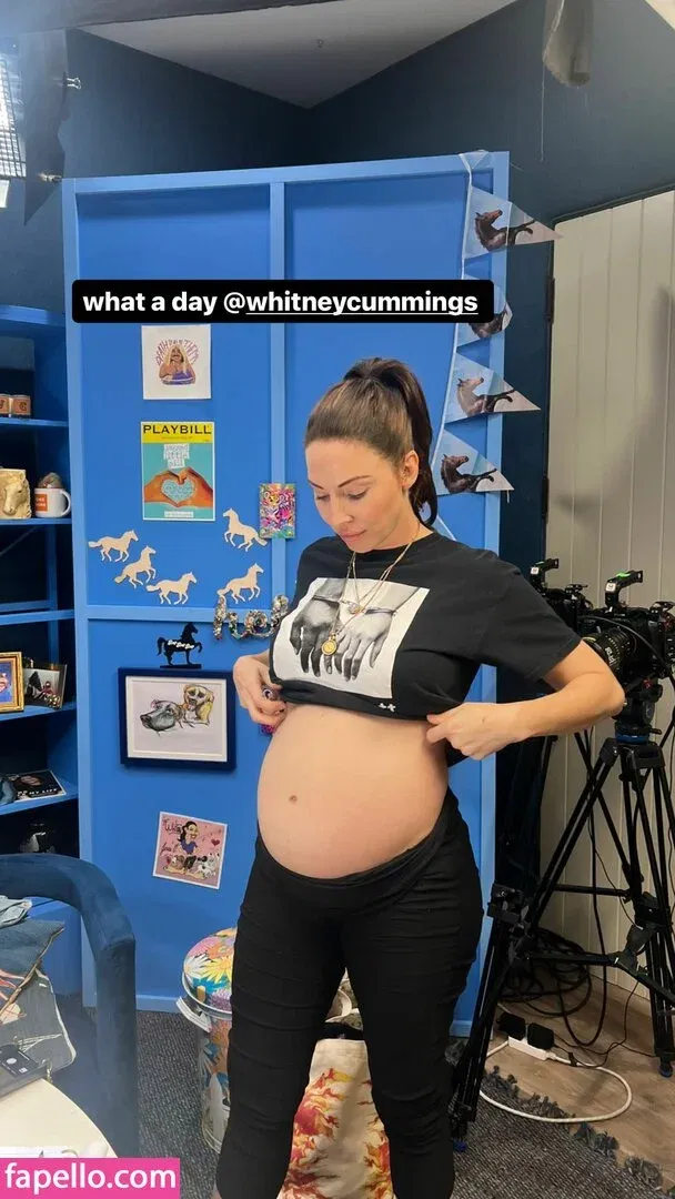 Whitney Cummings / whitneycummings Onlyfans Photo Gallery 