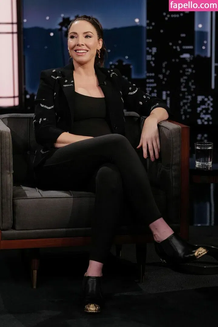 Whitney Cummings / whitneycummings Onlyfans Photo Gallery 