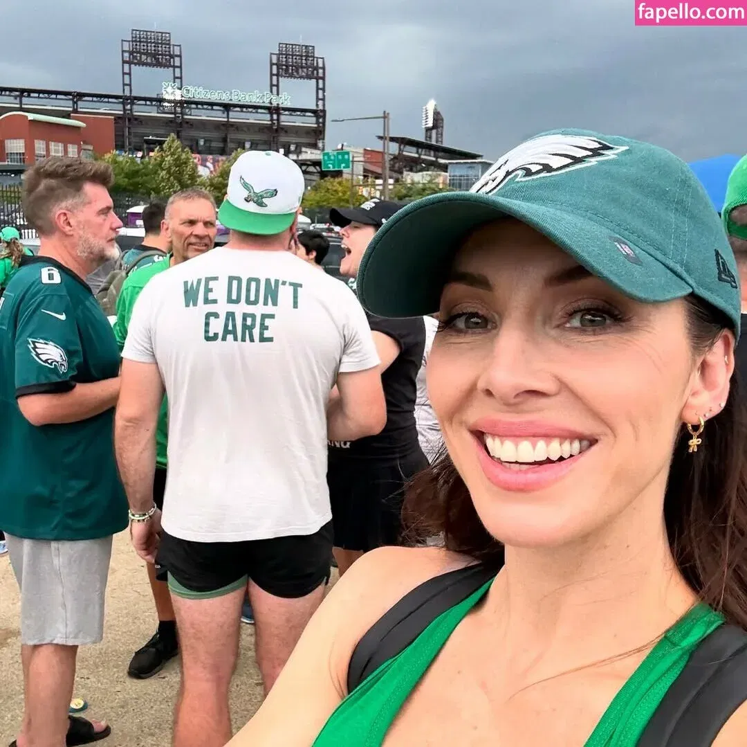 Whitney Cummings / whitneycummings Onlyfans Photo Gallery 