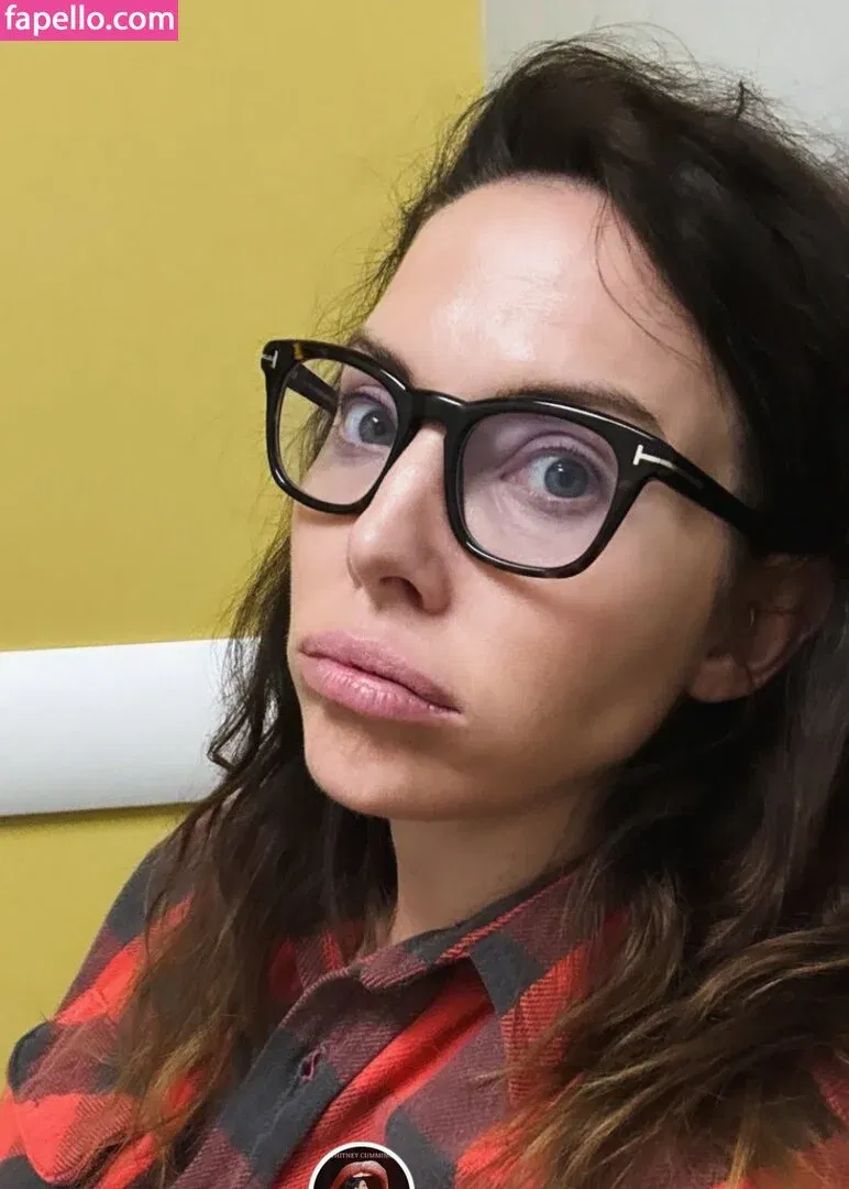 Whitney Cummings / whitneycummings Onlyfans Photo Gallery 