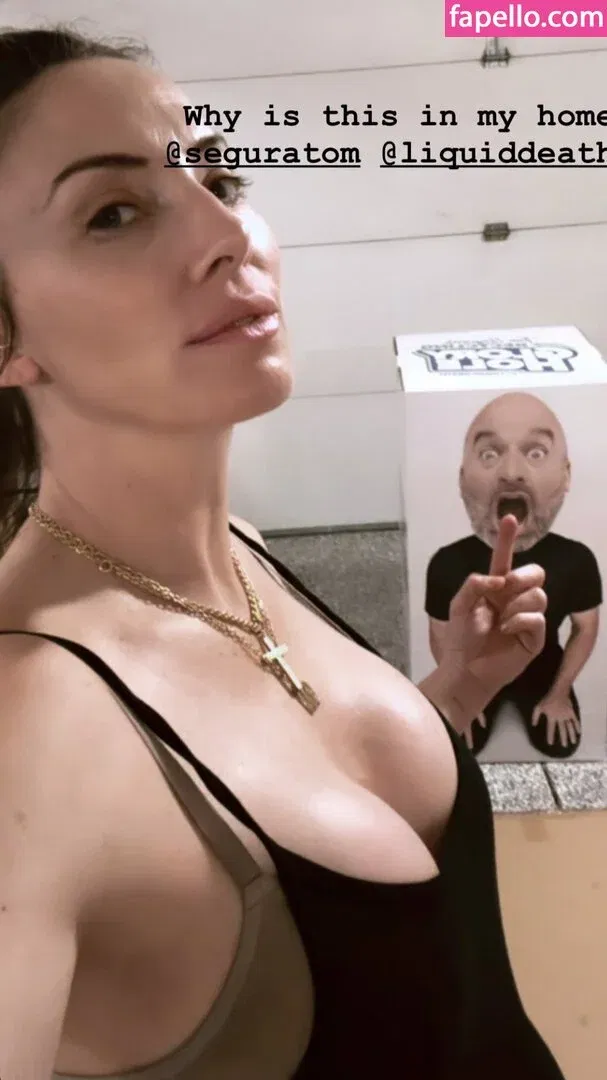 Whitney Cummings / whitneycummings Onlyfans Photo Gallery 