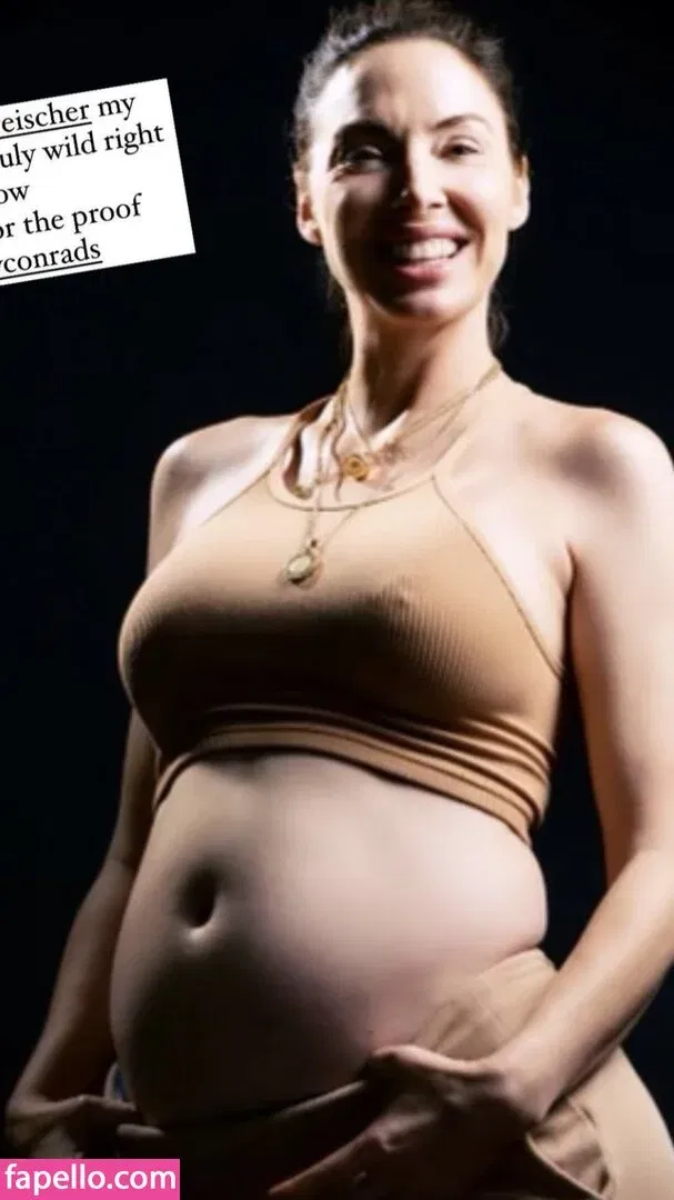 Whitney Cummings / whitneycummings Onlyfans Photo Gallery 