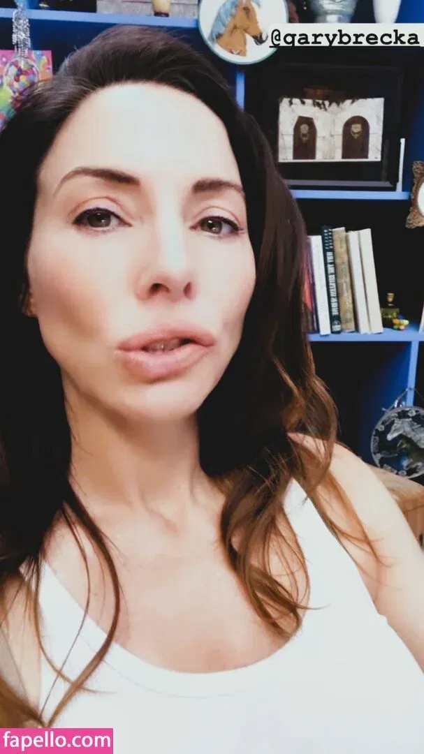 Whitney Cummings / whitneycummings Onlyfans Photo Gallery 