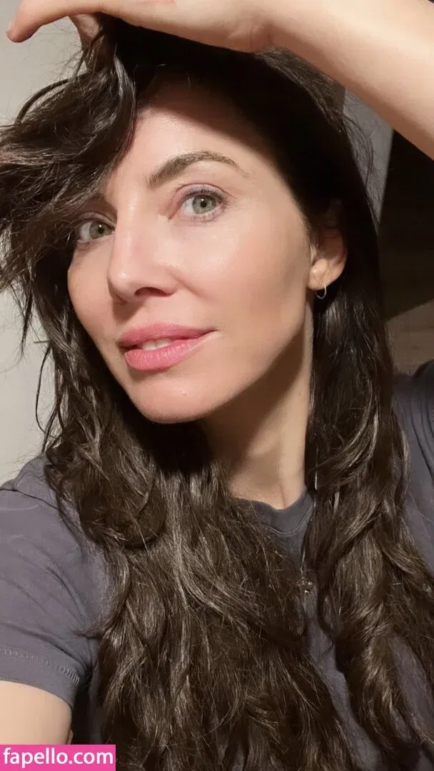 Whitney Cummings / whitneycummings Onlyfans Photo Gallery 