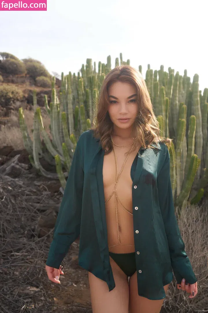 Neeko / neekolul Onlyfans Photo Gallery 