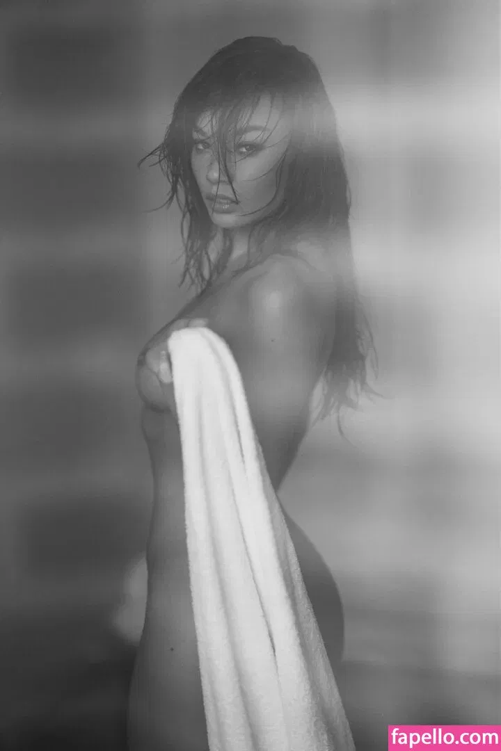 Neeko / neekolul Onlyfans Photo Gallery 