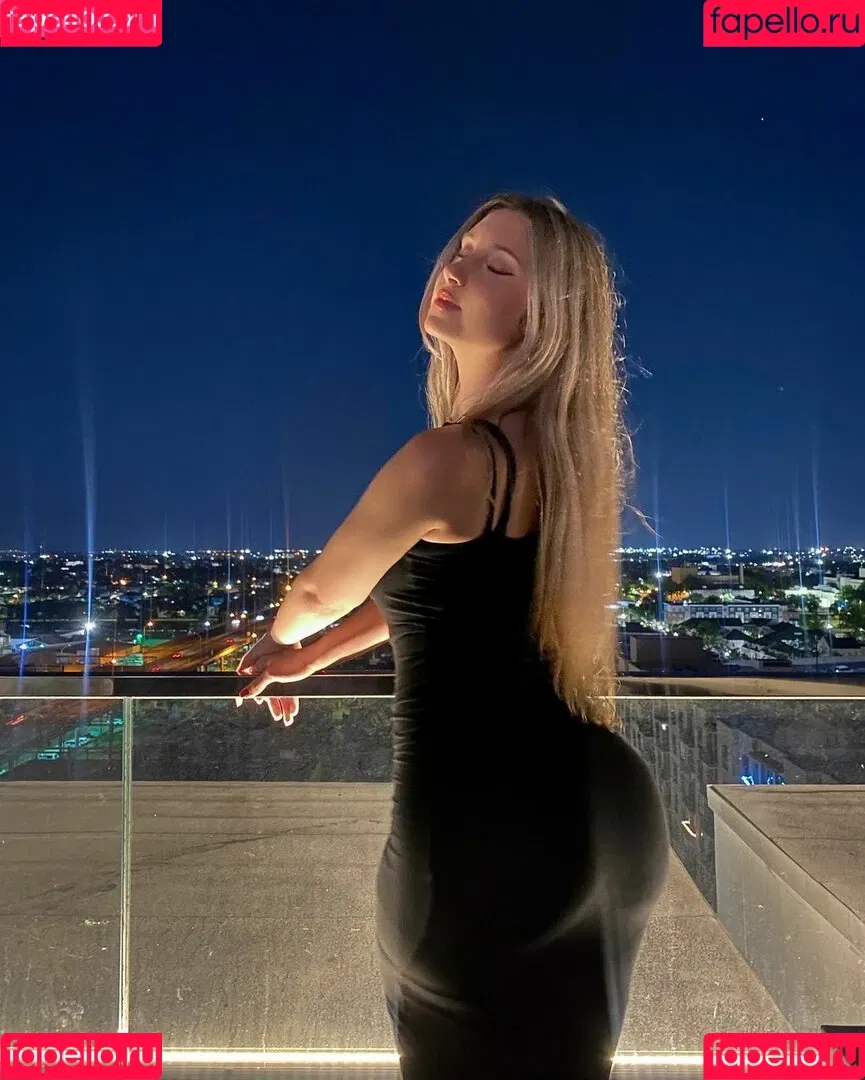 hannahhitchner / hannahowo Onlyfans Photo Gallery 
