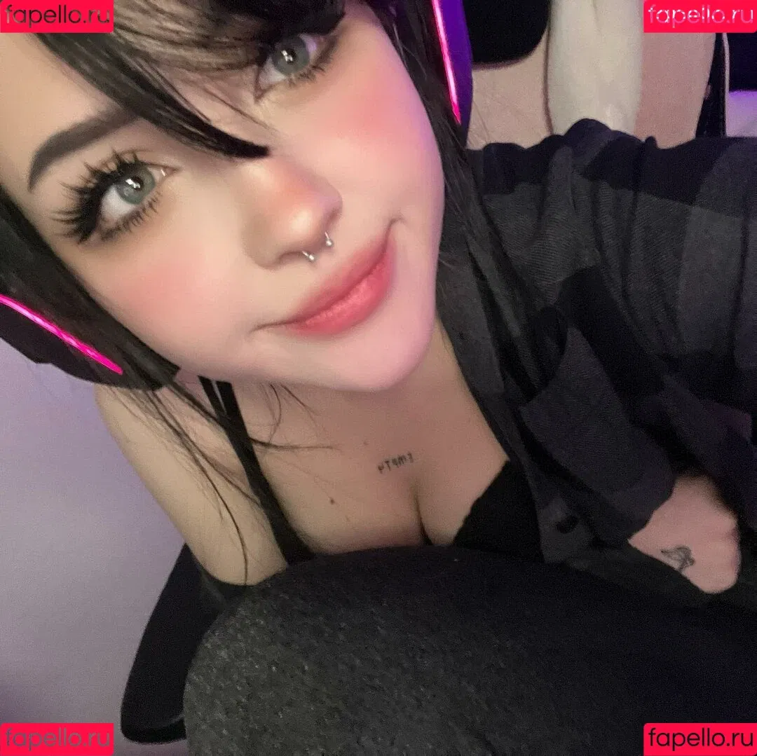 Laurinchhhe / sweetlaurasaenz Onlyfans Photo Gallery 